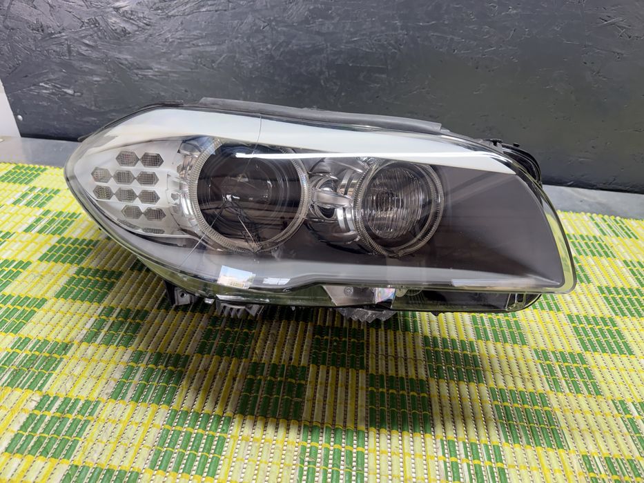 Far BMW f10 adaptiv bixenon