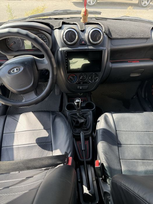 Продам Lada Granta 2015г