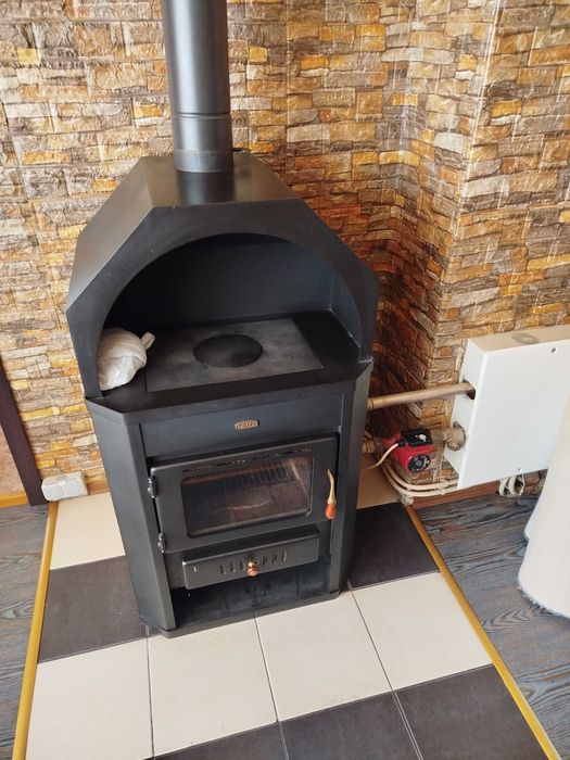 Камина с водна риза