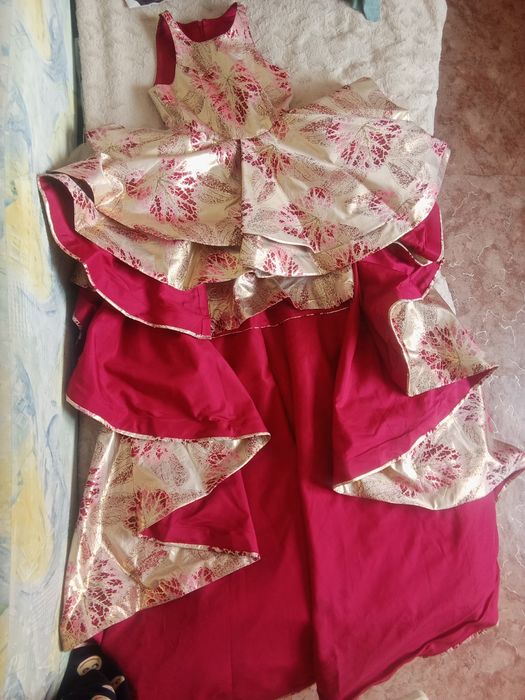 Праздничное платье