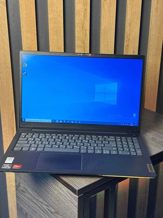 Ноутбук Lenovo ryzen 3-(5)/ 4 GB/ 512 GB