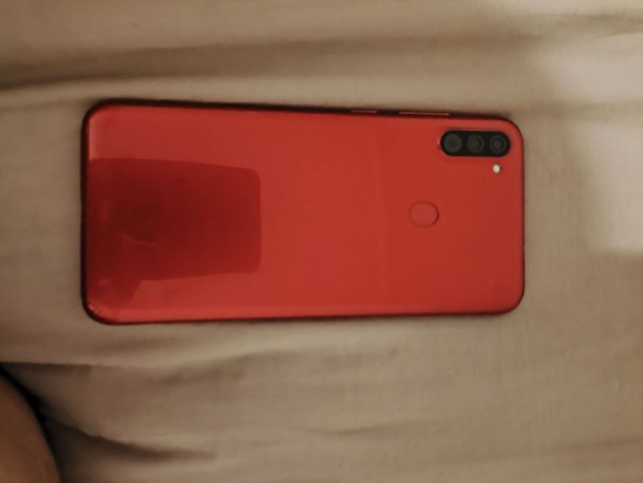 Обменяю Samsung a11
