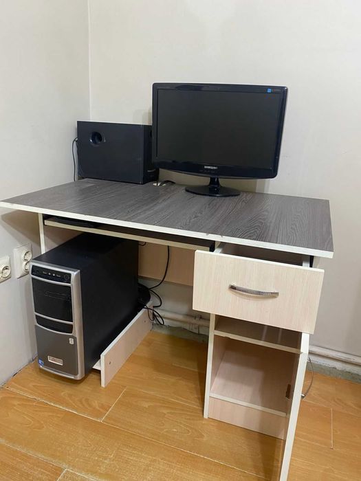 Продается компьютер и компьютерный стол