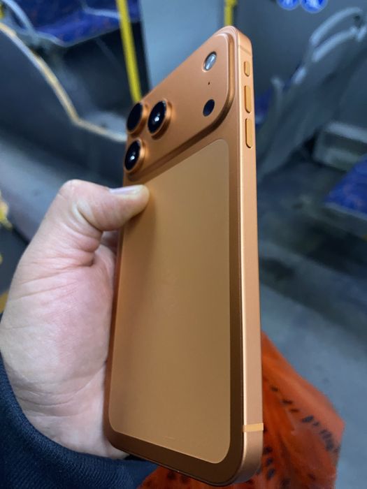 Айфон 11 сатылады