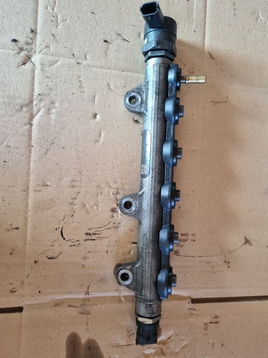 Rampă injectoare completă 2.0 dci M9R Renault Laguna 3, Megane 3
