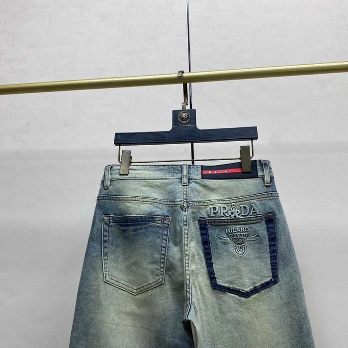 Aduc pe comanda Blugi Prada orice model