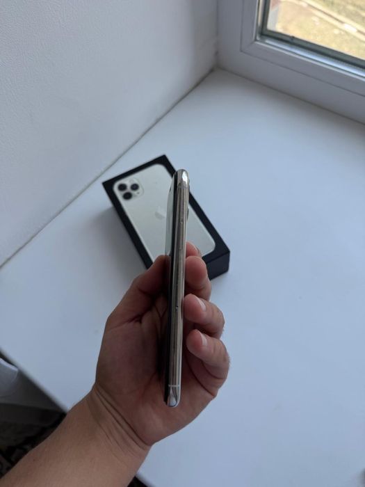 Айфон 11 про 256 гб 74% емкость