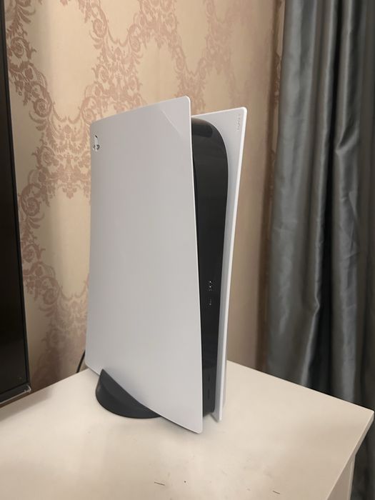 Playstation 5, fat версия, 2 джойстика dualsense