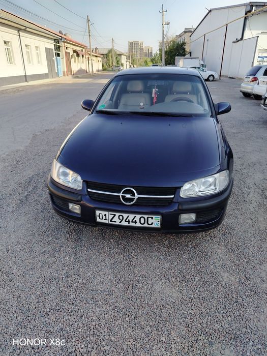 Продам Опель омега б 3литровый 99года автомат