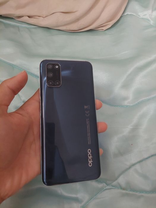 Oppo A52 телефон