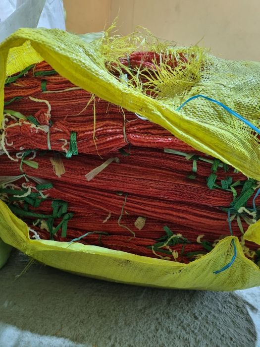 Продаю мешки из под лука