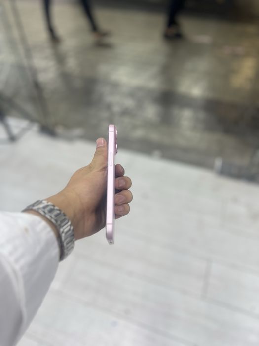 Iphone 15 srochni
