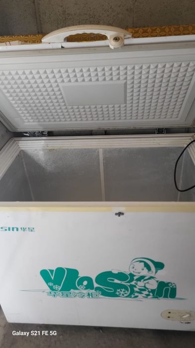 Срочно продам морозильную камеру
