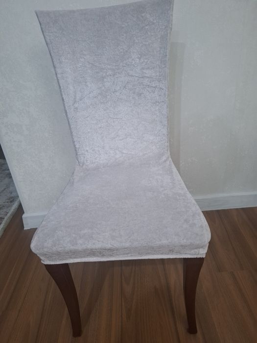 Накидки на стулья