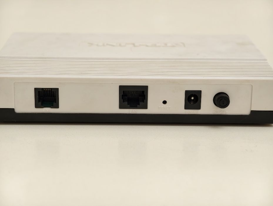 TP-Link TD-8810 ADSL2+ роутер