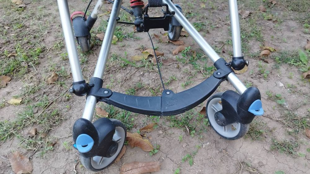 Детска количка..