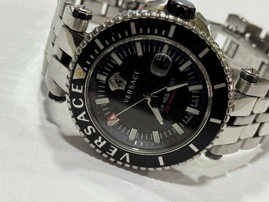 Мъжки часовник Versace VEAK00318