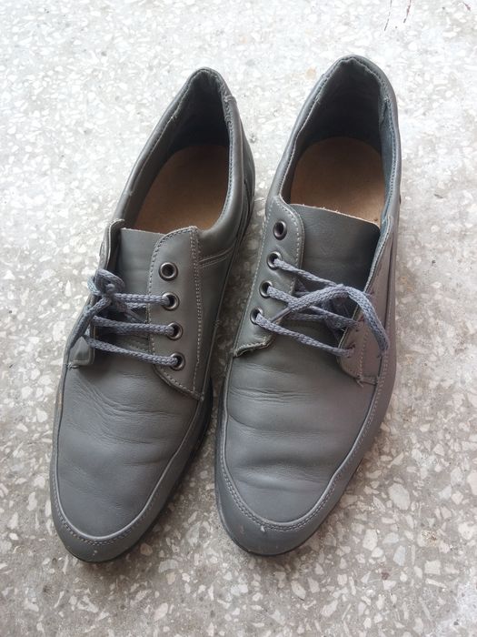 Кожени мъжки обувки от социализма