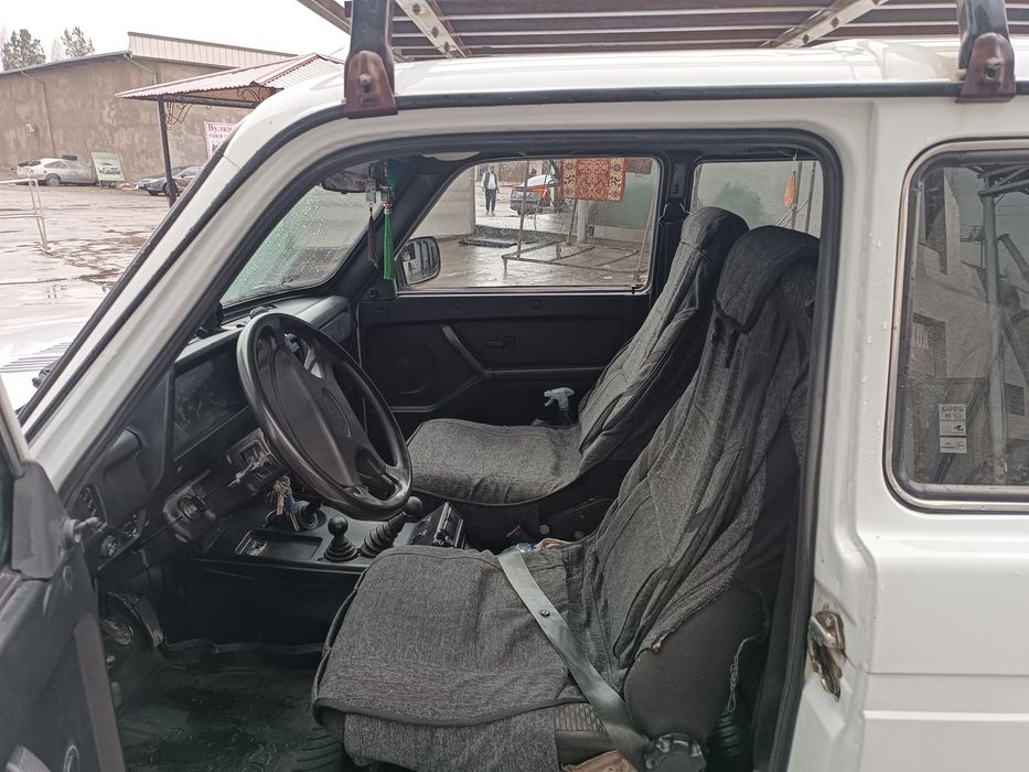 Нива пикап сотилади 2015