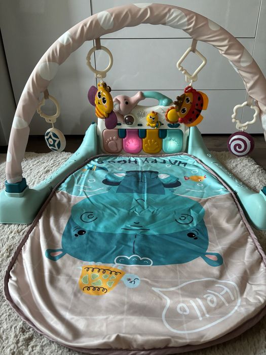 Saltea de joaca interactiva pentru bebelusi
