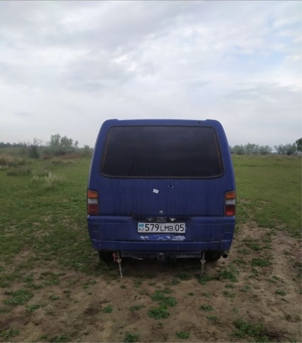 Продам авто Митсубиши Л 300