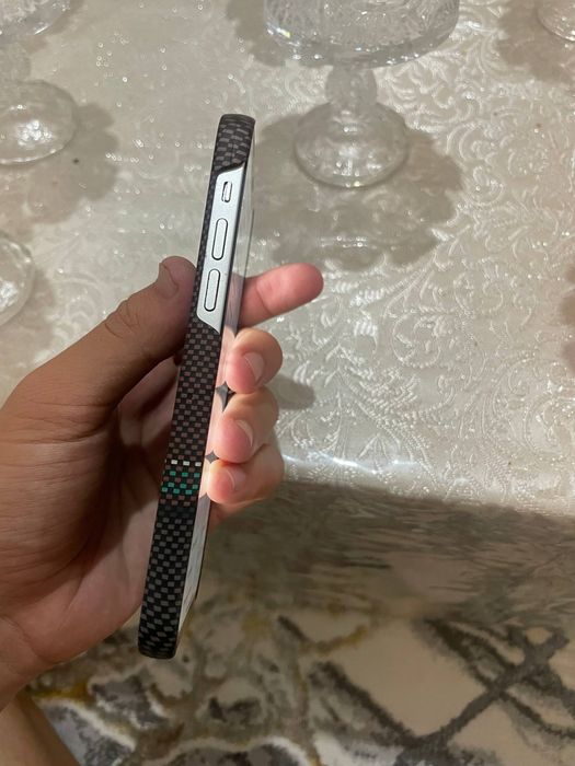 Iphone 12 hamma joe ishlidi