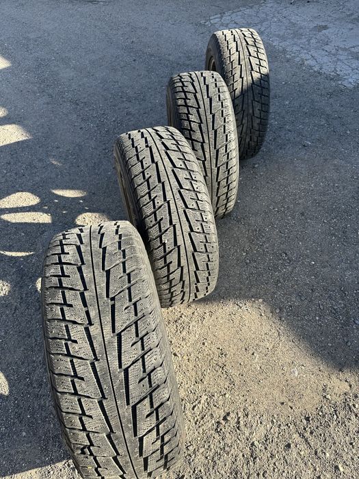 Продам шины с дисками на bmw x5 e53