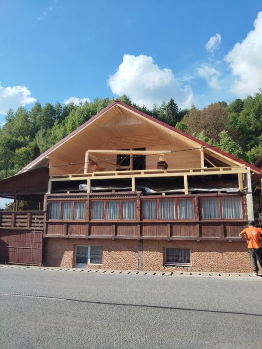 Acoperișuri și montaj