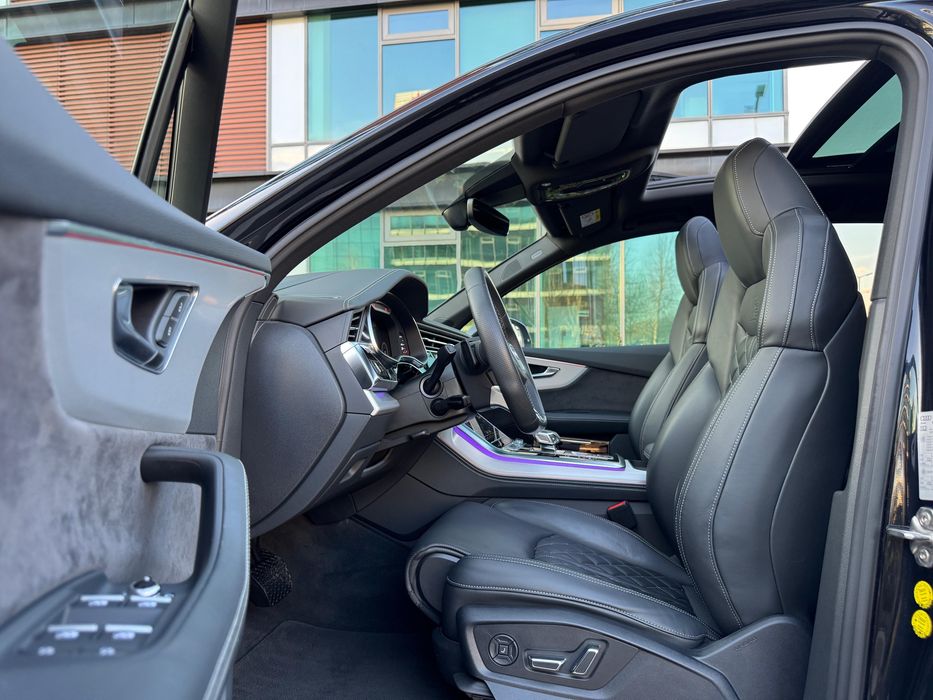 Audi Q7 55 TFSI e Plug-in Hybrid – 394 CP - S-line