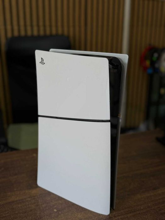 Ps5 slim 1TB Disc Version