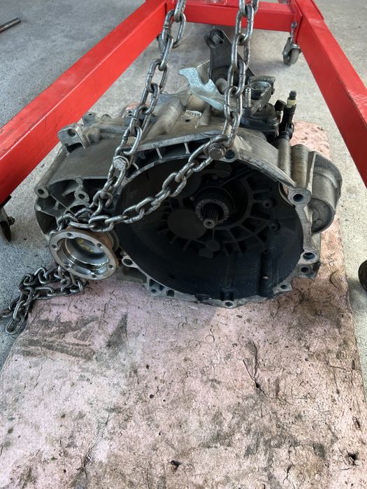 Cutie viteze manuala 6 trepte start stop passat b8 cod cutie QFZ