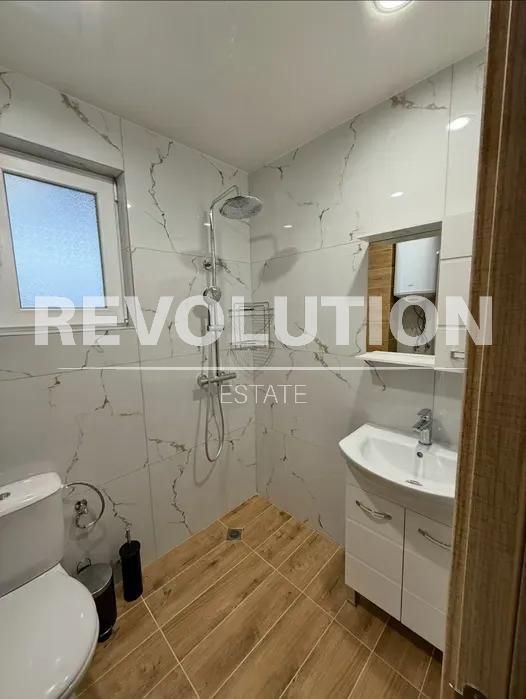 Дава се под наем Двустаен апартамент в Варна, Възраждане 3 - 60 кв.м за 500 € - Снимка #4