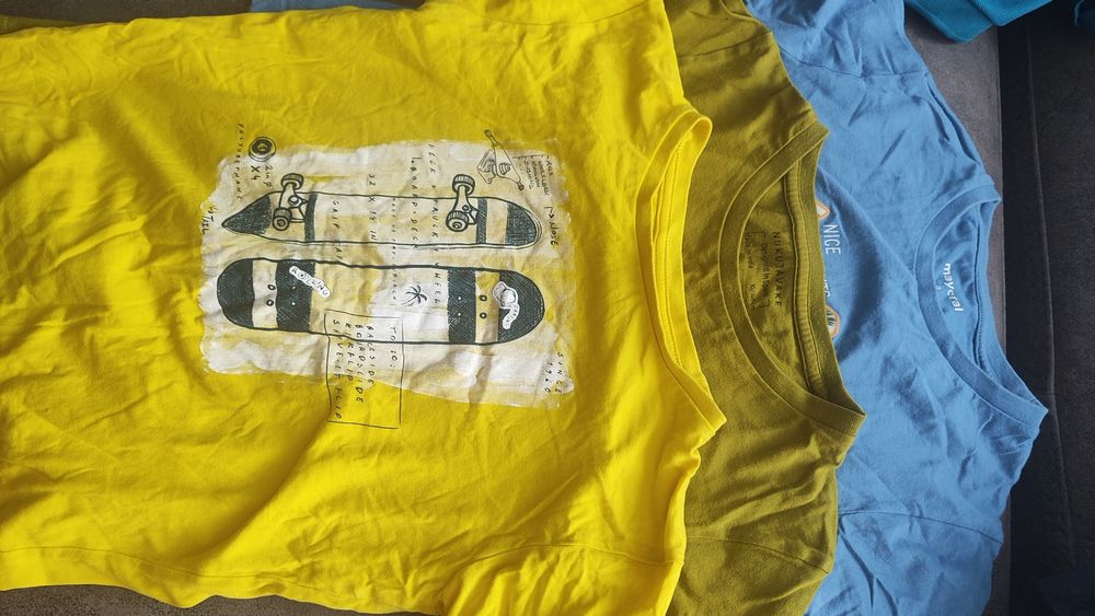 Тениски къс ръкав