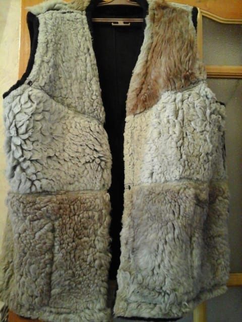 Жилетка дублёнка  продам