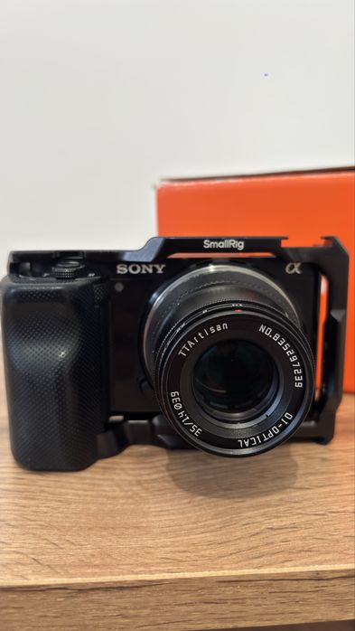 Sony ZV-E10 TTartisan 35mm f/1.4