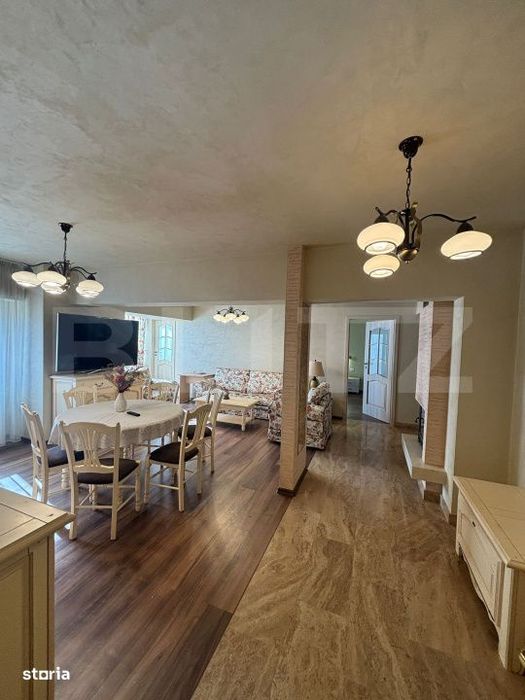Apartament 4 camere, ETAJ 1, Bulevardul Independentei - cu loc de parc