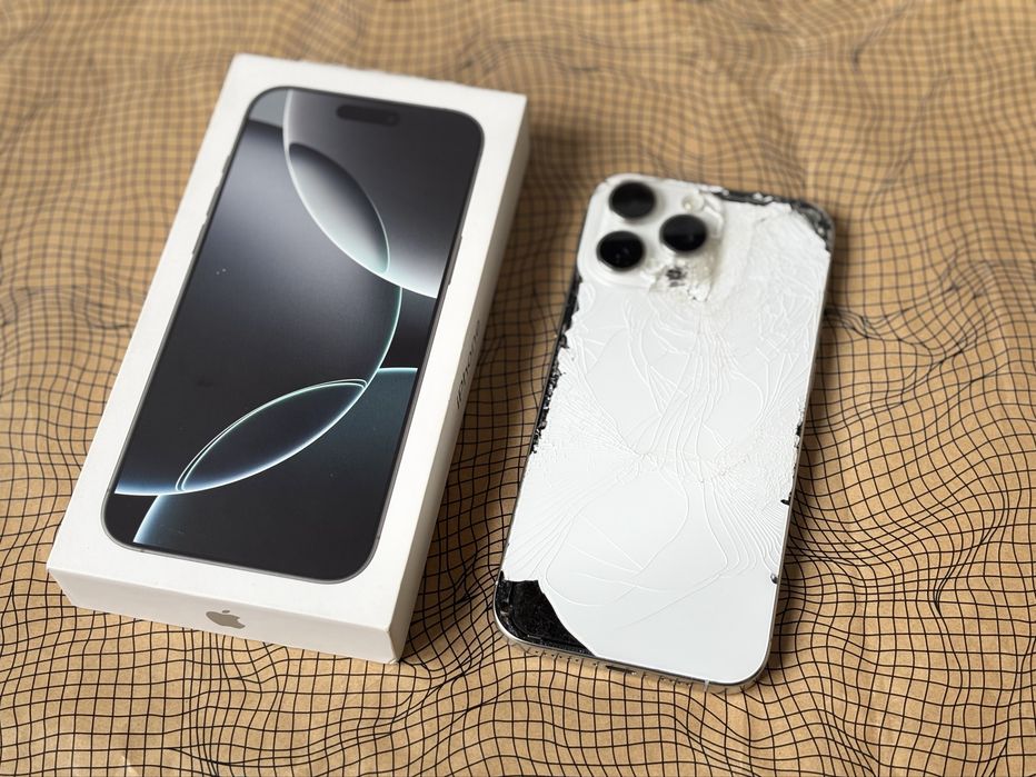 IPhone 16 Pro Max 256GB - Отключен за части