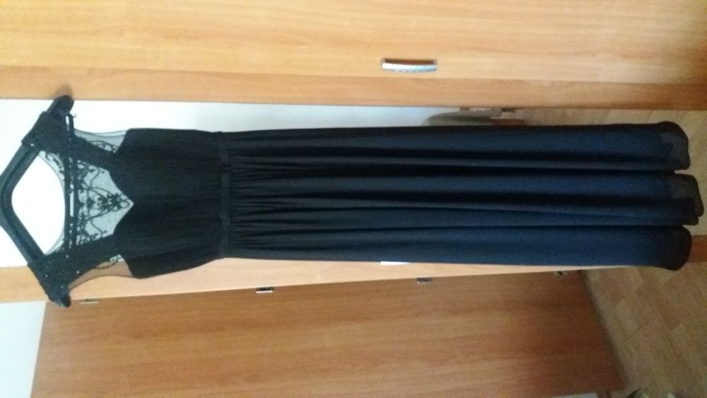 Rochie eleganta neagra