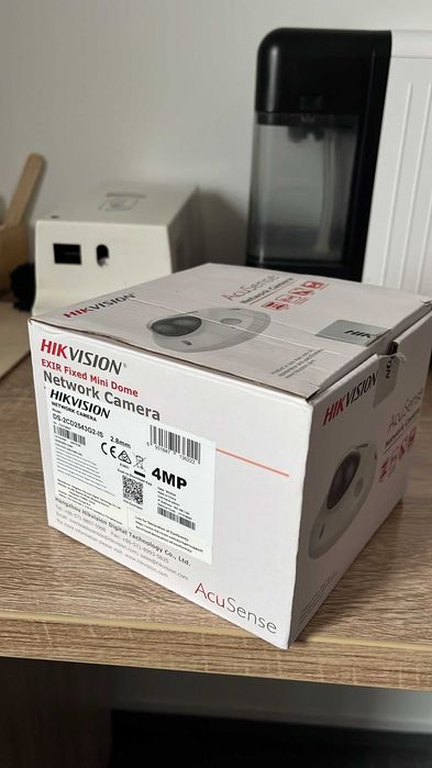 HIKVISION Camere supraveghere si surse