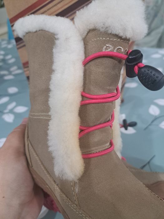 Продам детские сапожки