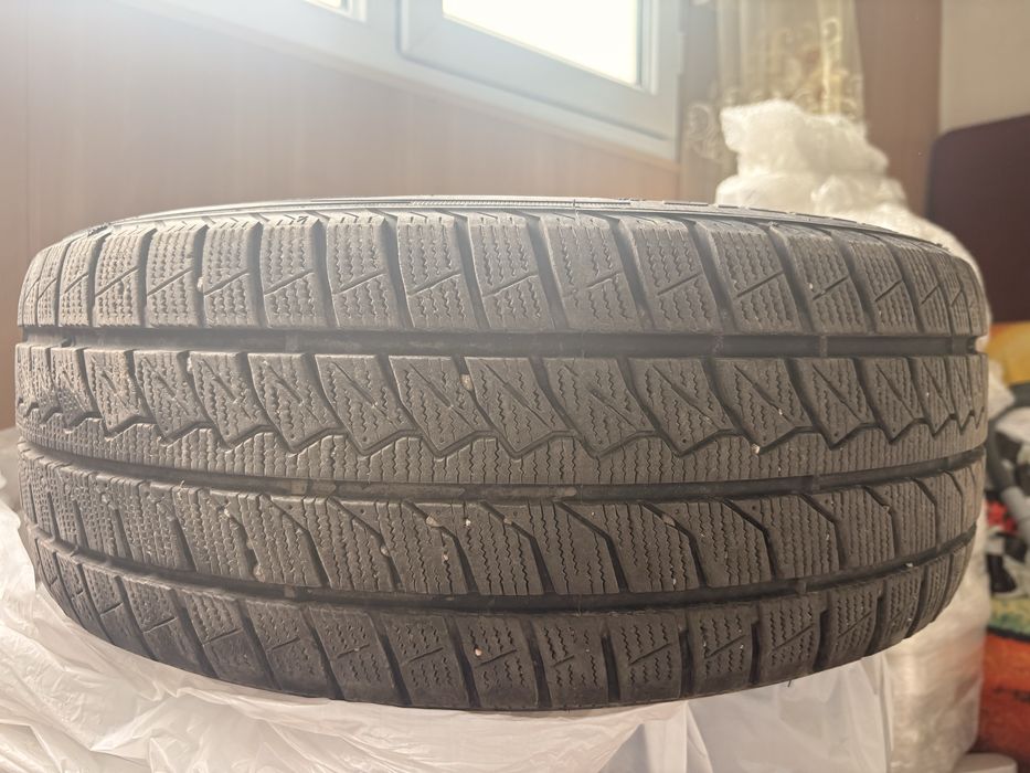 Продам колеса 215/55/r16