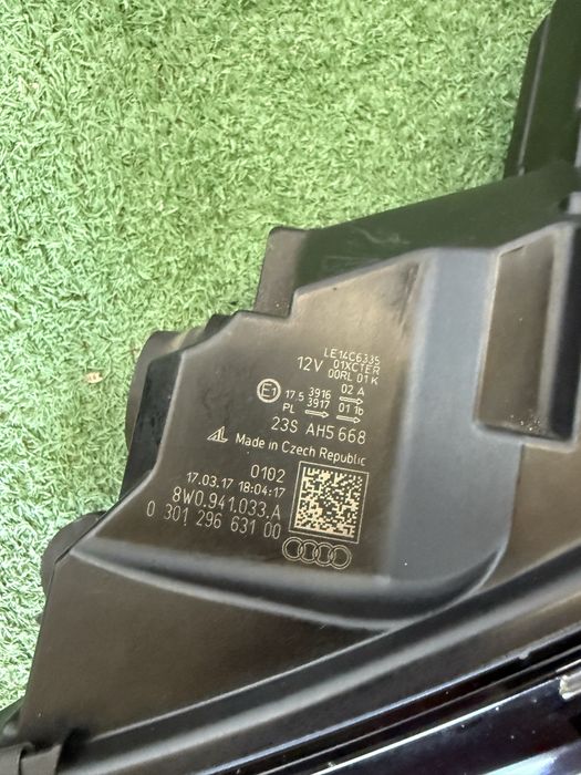 Far stanga dreapta audi A4 B9 full led complet