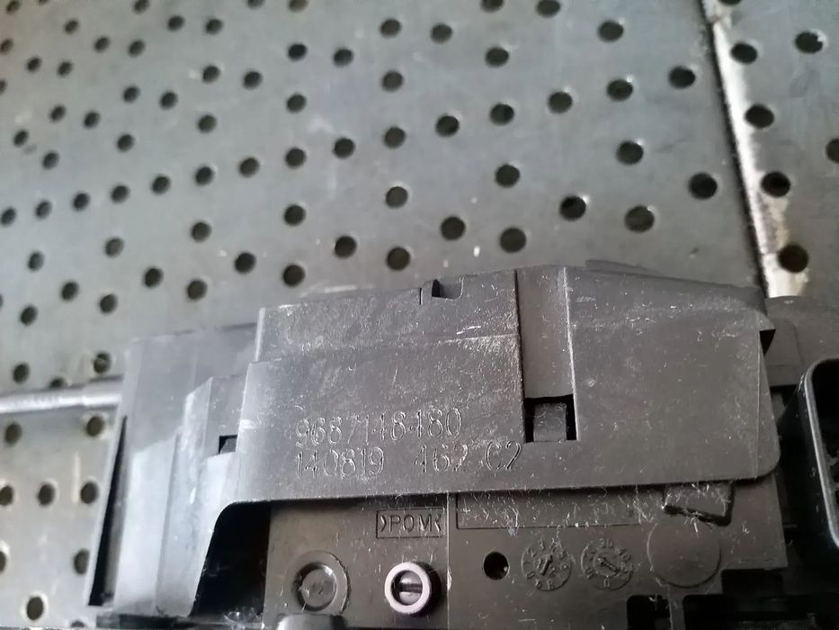 Broasca haion citroen c5 aircross 9687148480