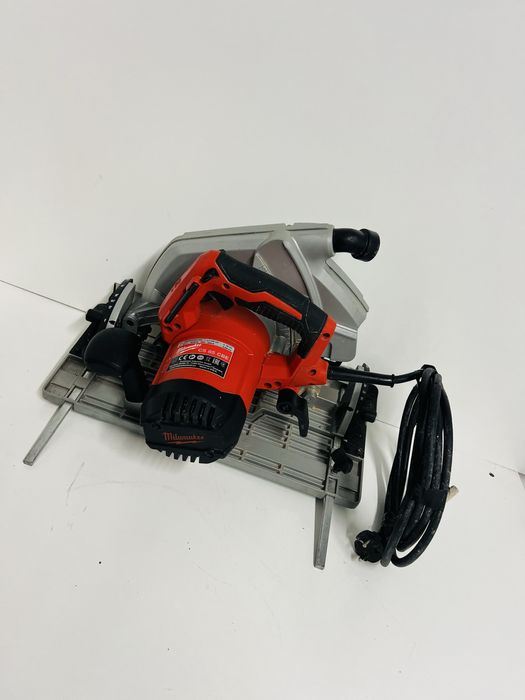 Milwaukee cs 85 CBE circular pe cablu
