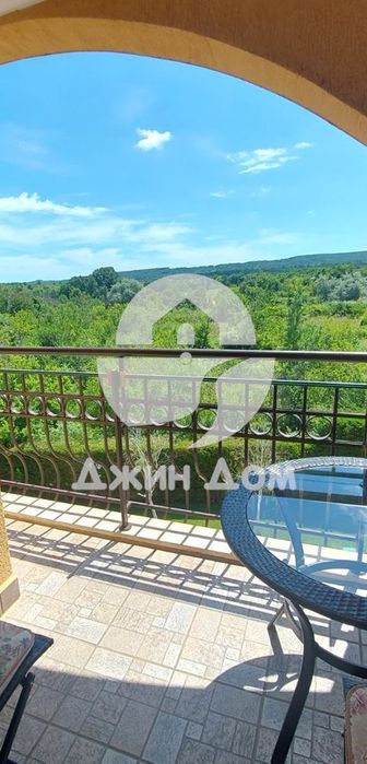 Едностаен апартамент с ГЛЕДКА МОРЕ и ПЛАНИНА в к-с „Галерия“, гр.Обзор
