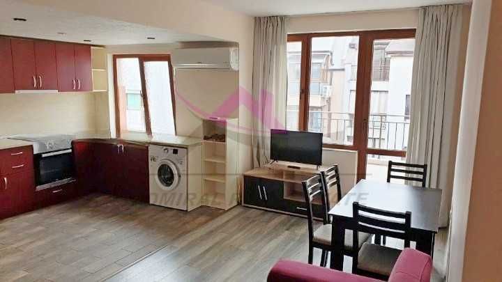 Дава се под наем Тристаен апартамент в Варна, Окръжна болница - 90 кв.м за 700 € - Снимка #1