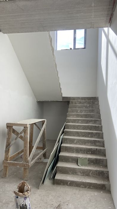 Левкас штукатурка маляр