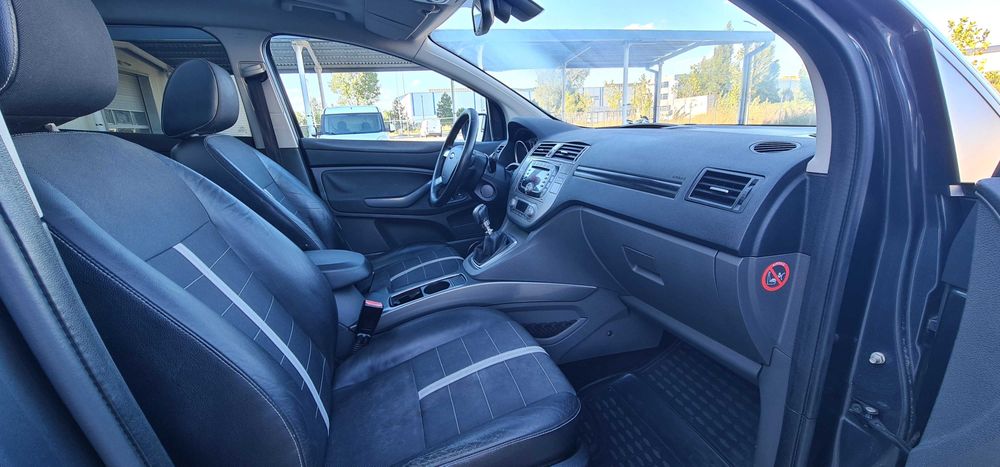 FORD Kuga 2.0 TDCI - 136 CP, panoramic, tractiune 4x4, an 2008