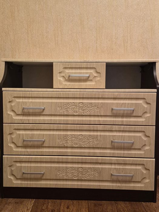 Продам комод 35000 тенге