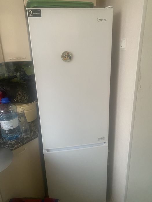 Холодильник Midea